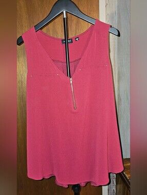Tempted Rose Red Sleeveless V-Neck Tank with Front Zip